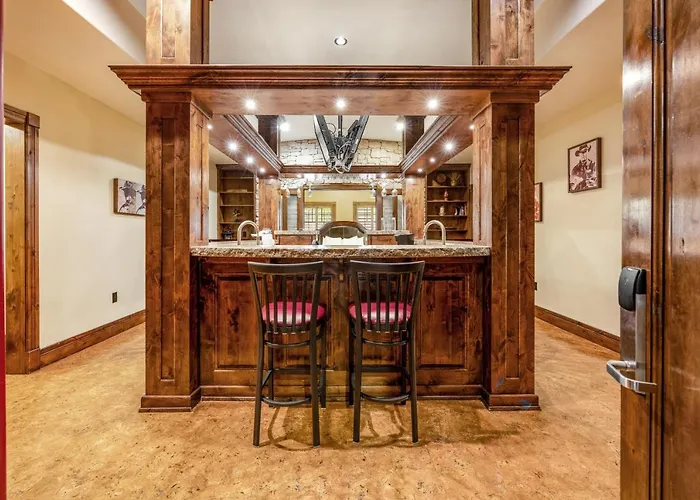Hotel The White Buffalo Club