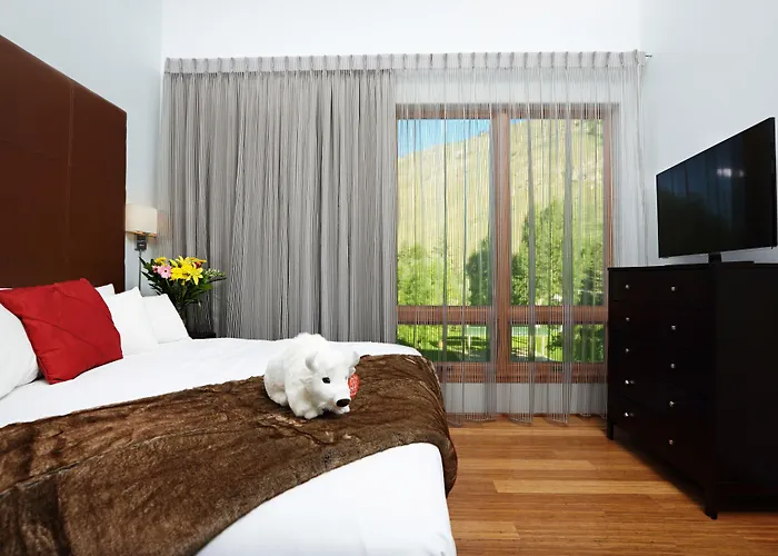 Hotel The White Buffalo Club 4*