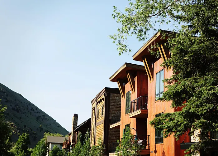 The White Buffalo Club Hotel